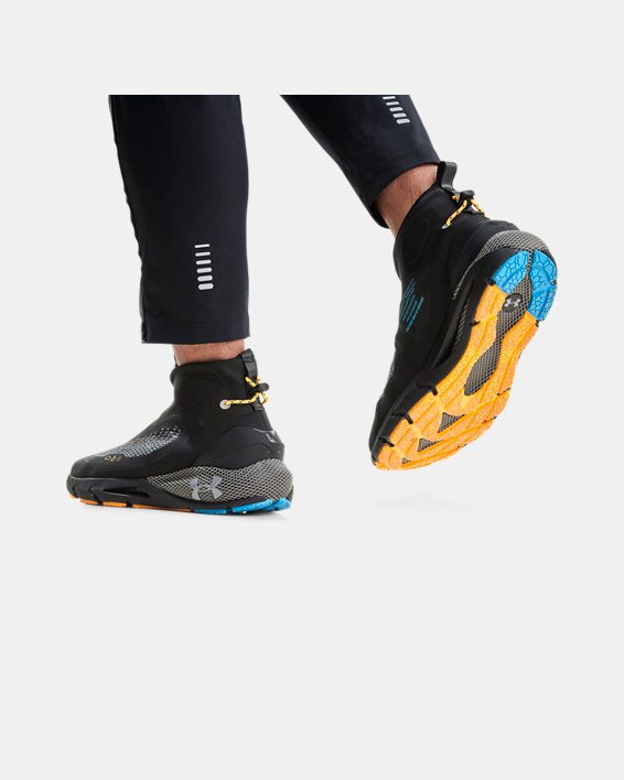 Men's UA HOVR™ Phantom 2 Storm Running Shoes, Black, pdpMainDesktop image number 6